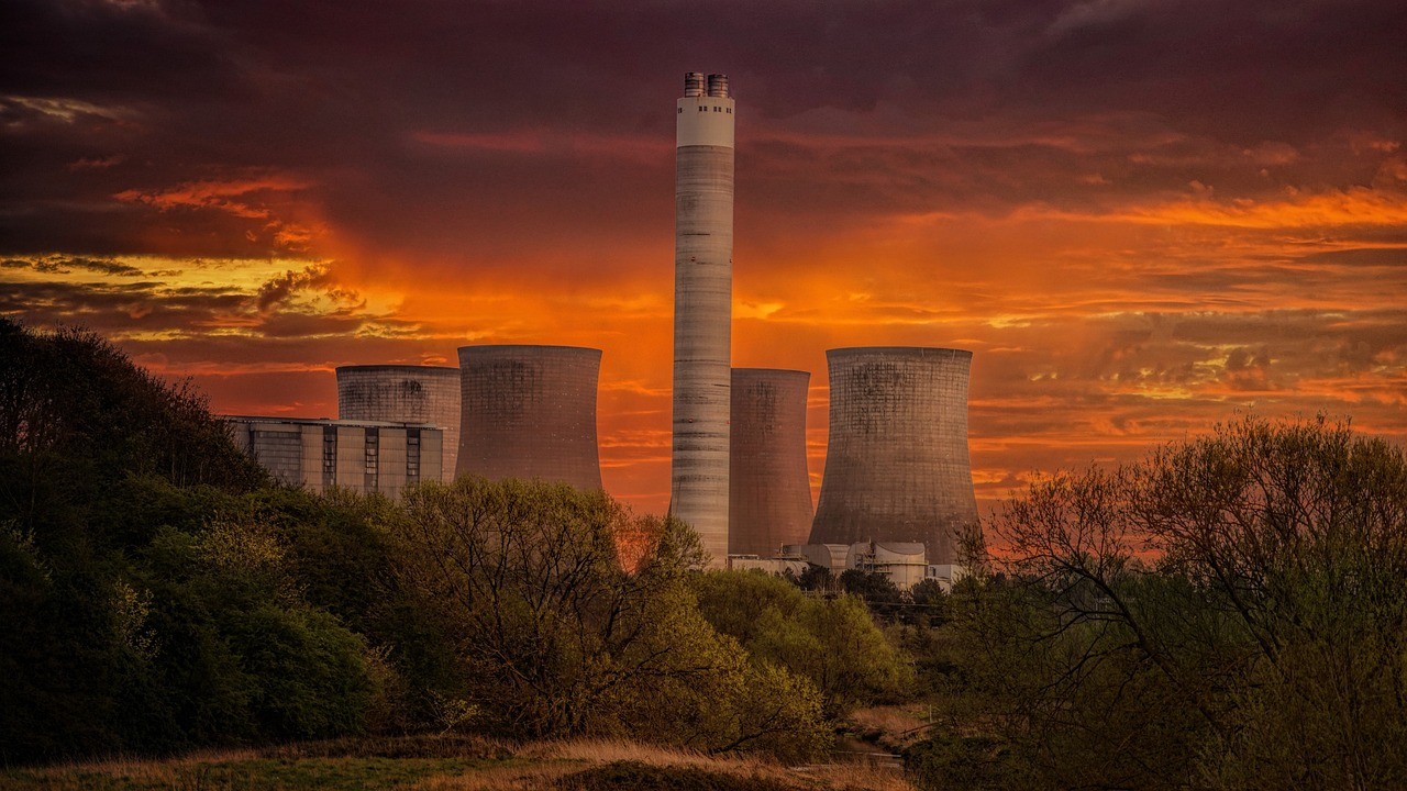 Zdjęcie przykładowej elektrowni
