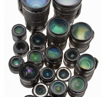Kompletny system fotograficzny składa się z dziesiątków obiektywów