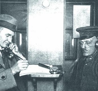Telefon w pociągu