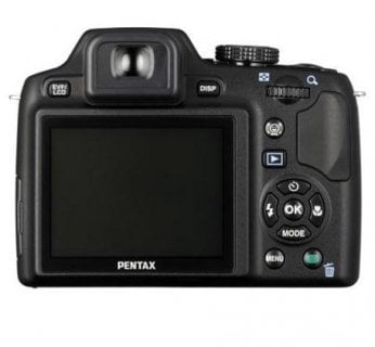 Pentax X70 posiada jeden z największych zoomów, dostępnych w tym segmencie
