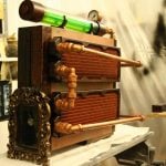 Steampunkowa obudowa z prawie wszystkim na zewnątrz.Steampunkowa o