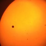 Przykładowe zdjęcia wykonane iPhone'm podłączonym do lornetki poprzez głowicę Snapzoom.