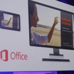 Dotykowy PowerPoint wyświetlający pokaz slajdów. Niestety, prezentacja trwała kilkanaście sekund, nie zdążyliśmy uchwycić kontrolek interfejsu