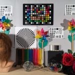 Zdjęcie laboratoryjne wykonane przy sztucznym świetle: Fotografia zrobiona przy sztucznym oświetleniu cieszy oko poprawną temperaturą barwową i ostrością.