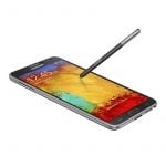 Nowy Samsung Galaxy Note 3 ma wiele świetnych funkcji, jakich nie oferował dotychczas żaden smartfon. Port USB 3.0 i kamera UHD to najważniejsze z nich.