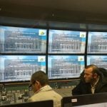 Wnętrze najnowocześniejszego wozu transmisyjnego, jaki posiada Sony. Najprawdopodobniej jest to również najnowocześniejszy wóz transmisyjny na świecie.