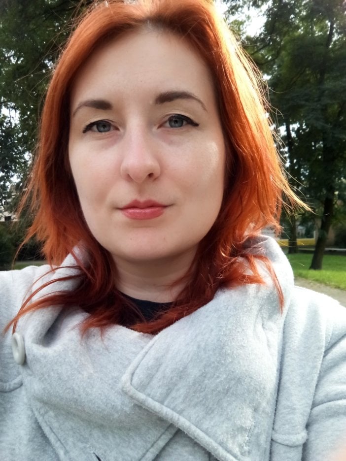 Przedni aparat + minimalny retusz twarzy