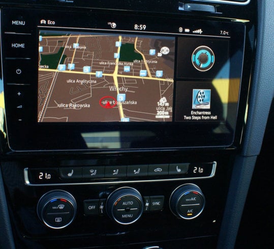 VW Golf R - kokpit