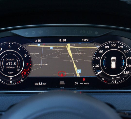 VW Golf R - kokpit