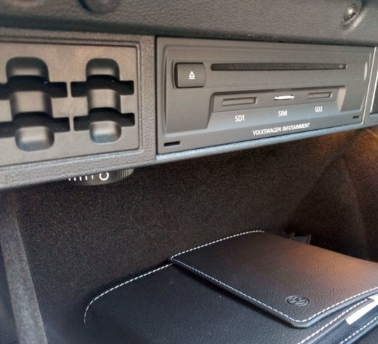 VW Golf R Variant - kokpit