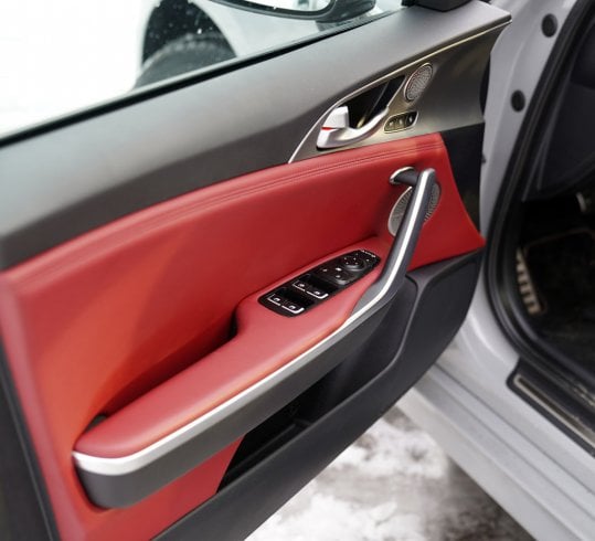 KIA Stinger GT Line 2.0 T-GDI