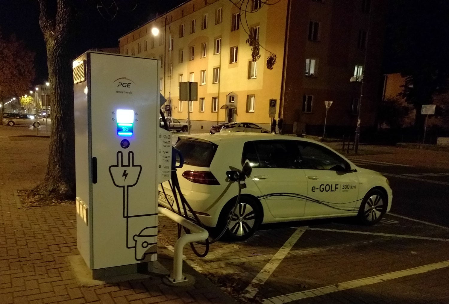 VW e-Golf