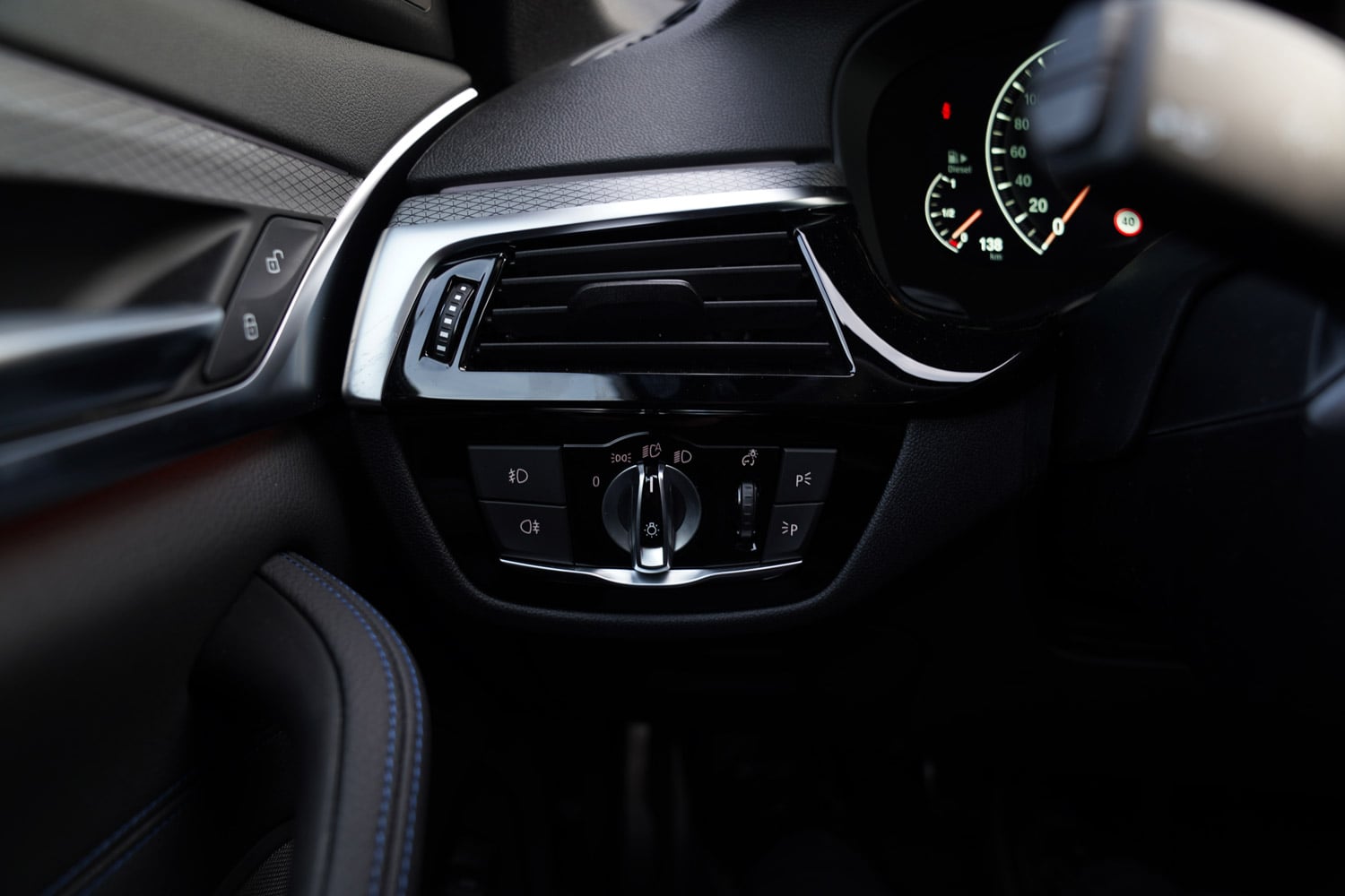 BMW 525d Touring - kokpit
