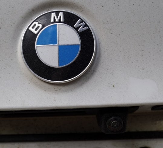 bmw 525d touring na zewnątrz