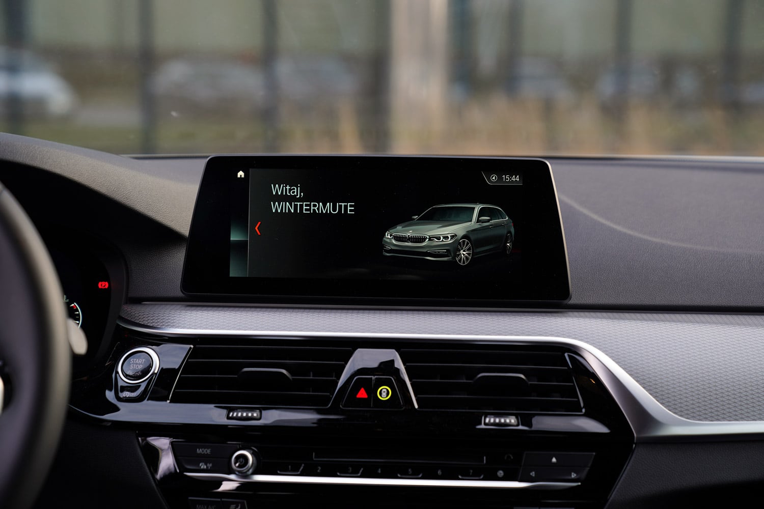 BMW 525d Touring - kokpit