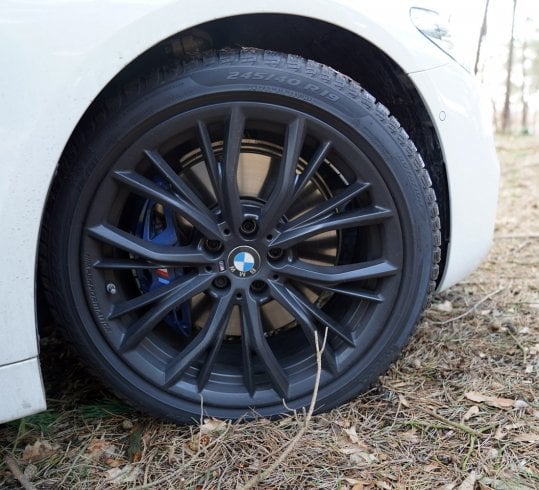 bmw 525d touring na zewnątrz