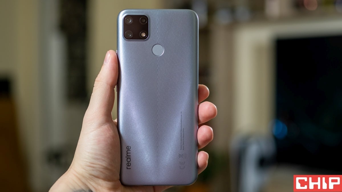 Smartfony do 1000 zł - realme 7i