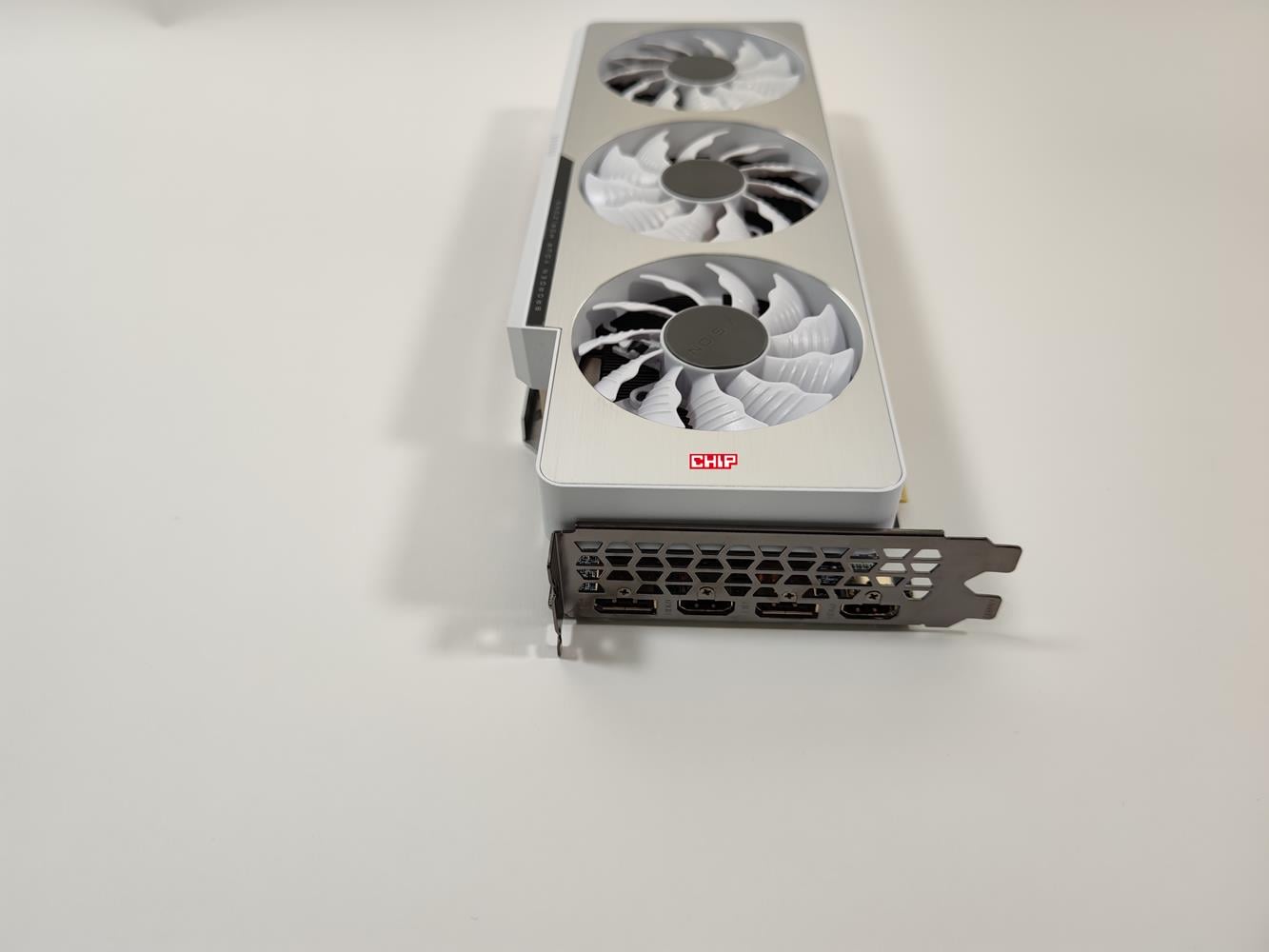 test Gigabyte GeForce RTX 3070 Ti Vision OC, opinia Gigabyte GeForce RTX 3070 Ti Vision OC, recenzja Gigabyte GeForce RTX 3070 Ti Vision OC