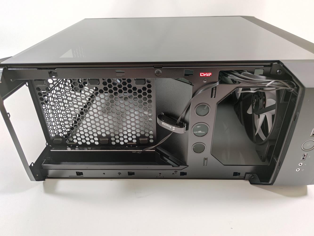 opinia Fractal Design Torrent Black RGB TG Light Tint, test Fractal Design Torrent Black RGB TG Light Tint, recenzja Fractal Design Torrent Black RGB TG Light Tint