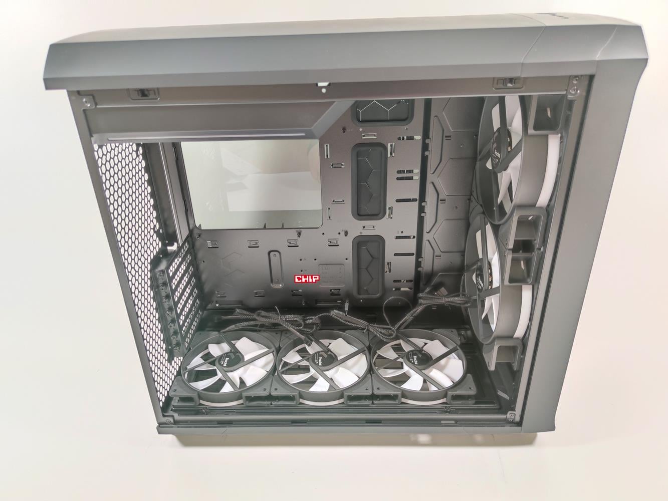 opinia Fractal Design Torrent Black RGB TG Light Tint, test Fractal Design Torrent Black RGB TG Light Tint, recenzja Fractal Design Torrent Black RGB TG Light Tint