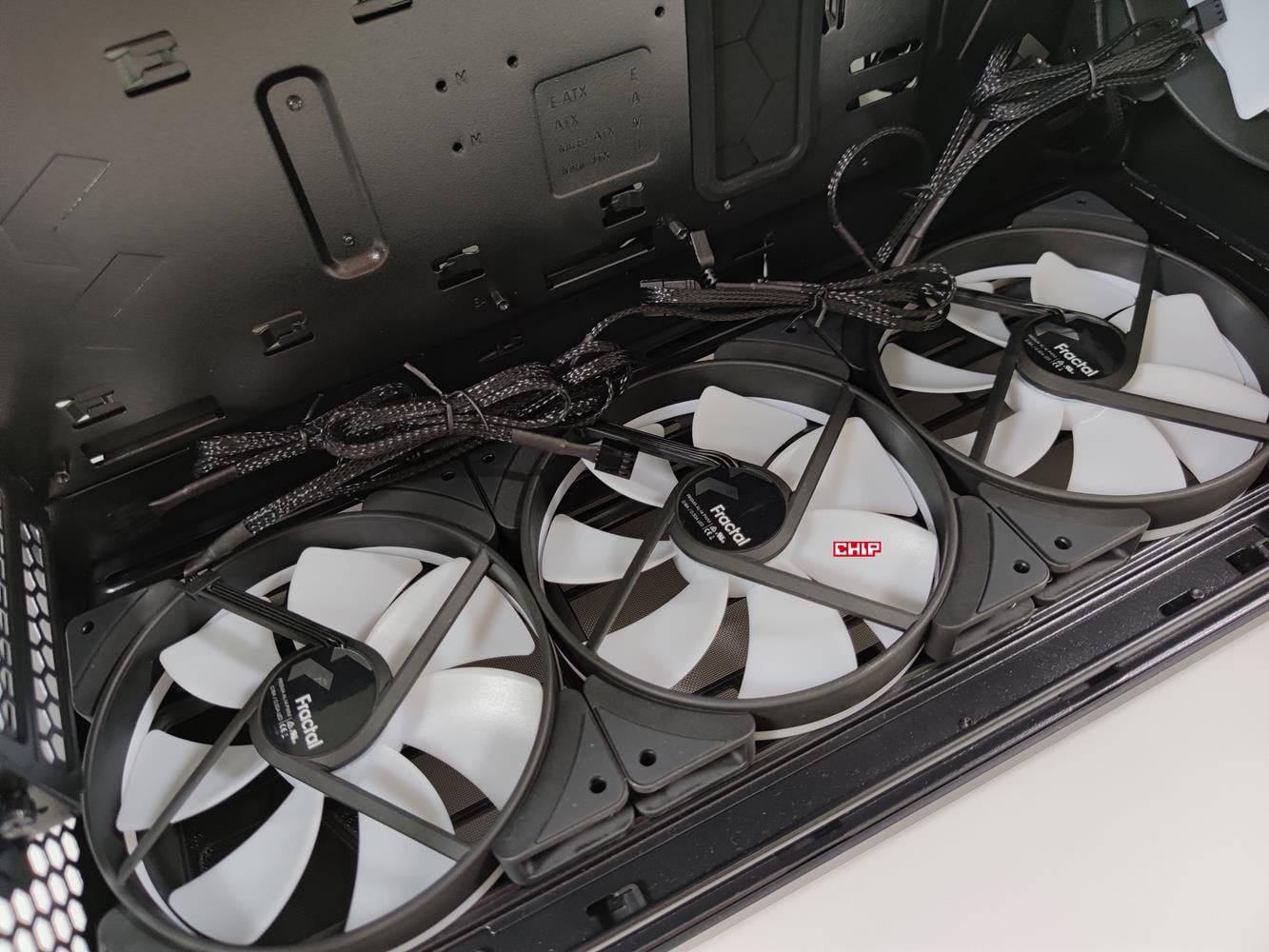 opinia Fractal Design Torrent Black RGB TG Light Tint, test Fractal Design Torrent Black RGB TG Light Tint, recenzja Fractal Design Torrent Black RGB TG Light Tint