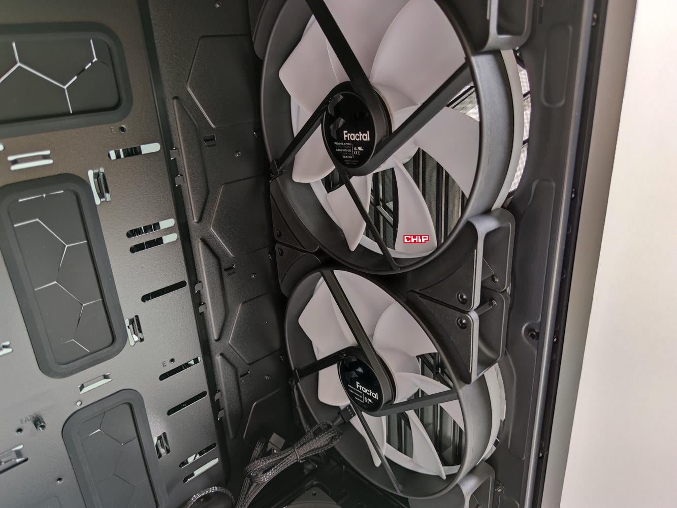 opinia Fractal Design Torrent Black RGB TG Light Tint, test Fractal Design Torrent Black RGB TG Light Tint, recenzja Fractal Design Torrent Black RGB TG Light Tint
