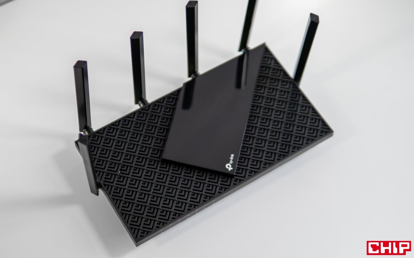 TP-Link Archer AX73