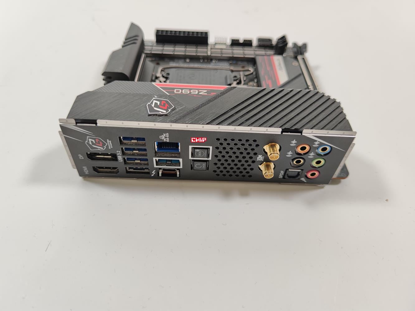 test ASRock Z690 Phantom Gaming-ITXTB4, recenzja ASRock Z690 Phantom Gaming-ITXTB4, opinia ASRock Z690 Phantom Gaming-ITXTB4