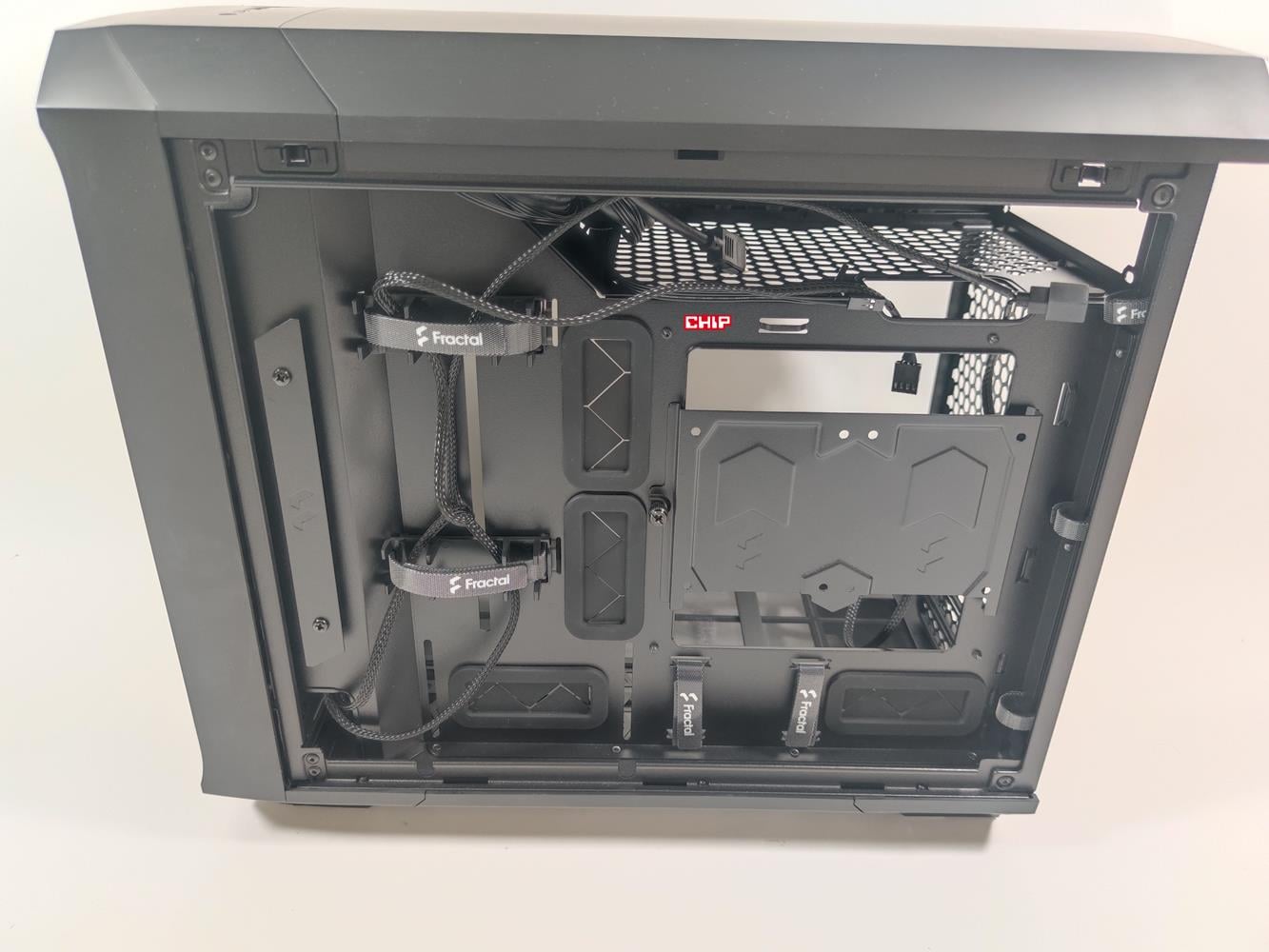test Fractal Design Torrent Nano RGB Black TG Light Tint, recenzja Fractal Design Torrent Nano RGB Black TG Light Tint, opinia Fractal Design Torrent Nano RGB Black TG Light Tint