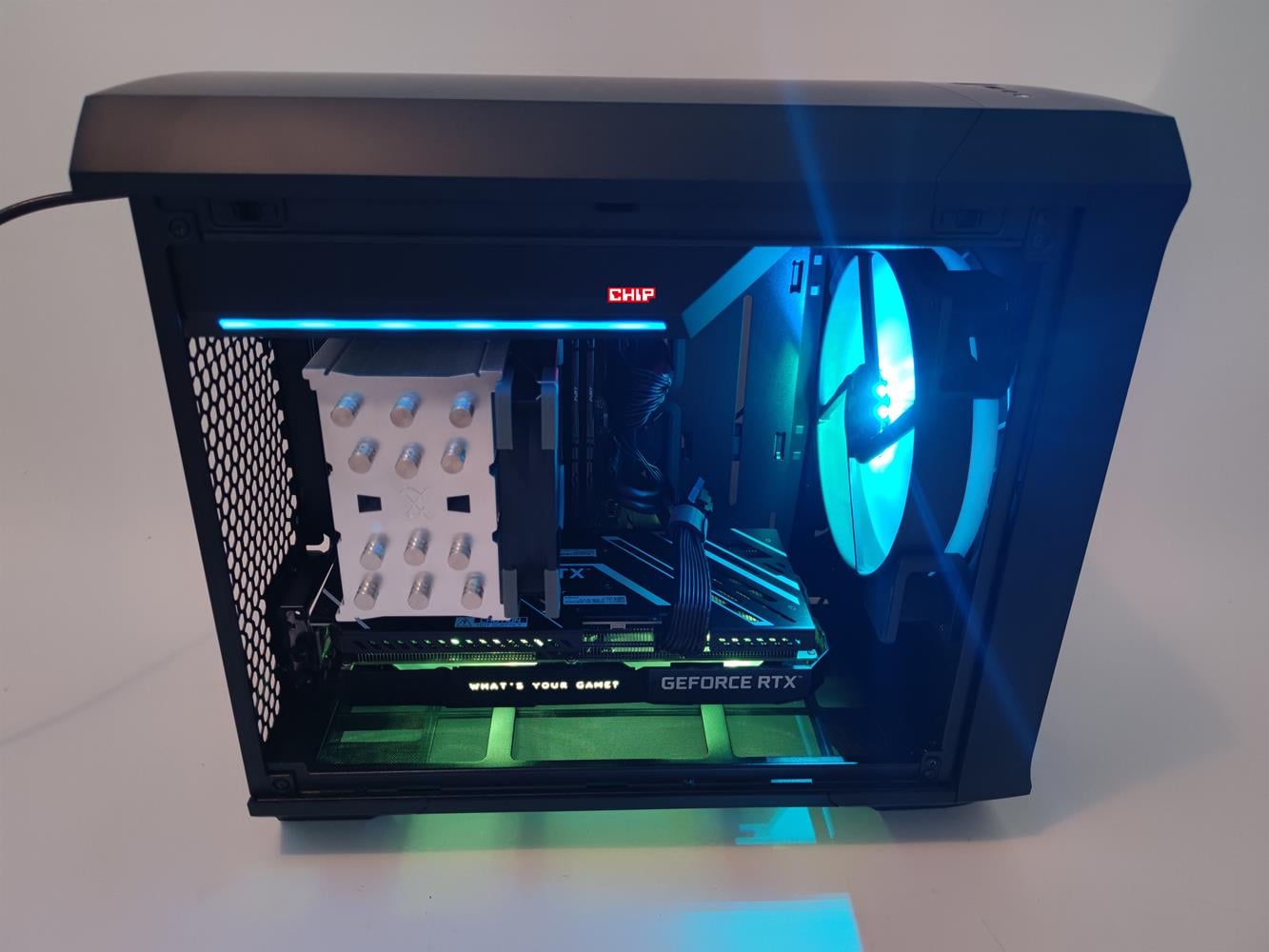 test Fractal Design Torrent Nano RGB Black TG Light Tint, recenzja Fractal Design Torrent Nano RGB Black TG Light Tint, opinia Fractal Design Torrent Nano RGB Black TG Light Tint