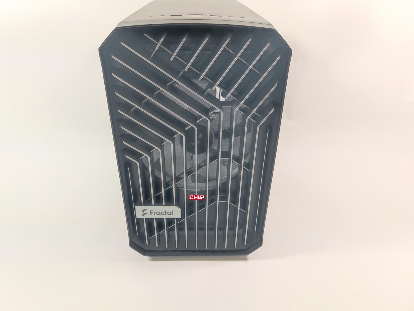 test Fractal Design Torrent Nano RGB Black TG Light Tint, recenzja Fractal Design Torrent Nano RGB Black TG Light Tint, opinia Fractal Design Torrent Nano RGB Black TG Light Tint