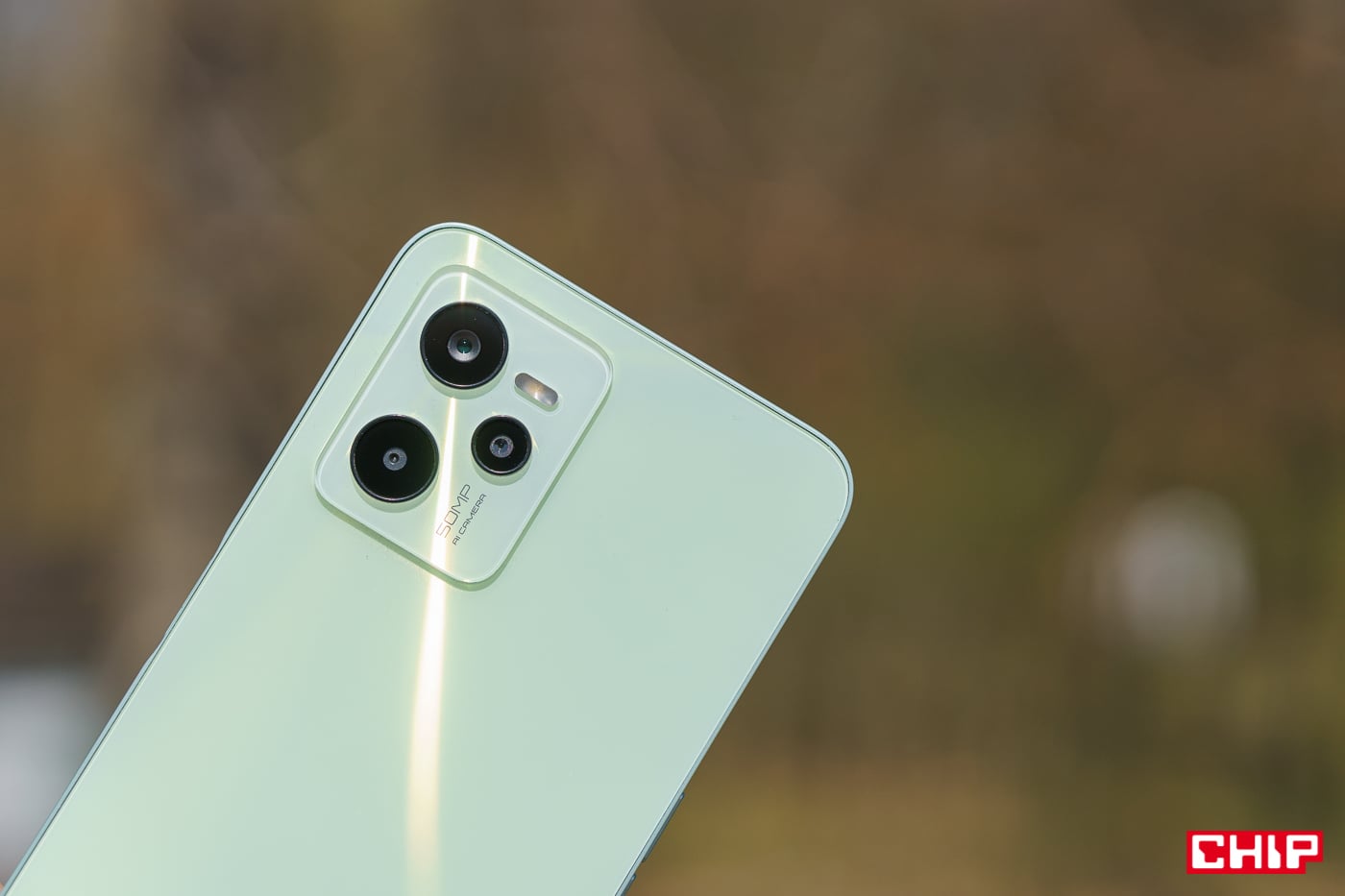 realme C35