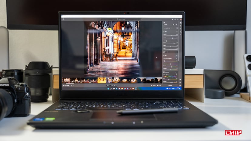 Asus ProArt Studiobook 16 OLED