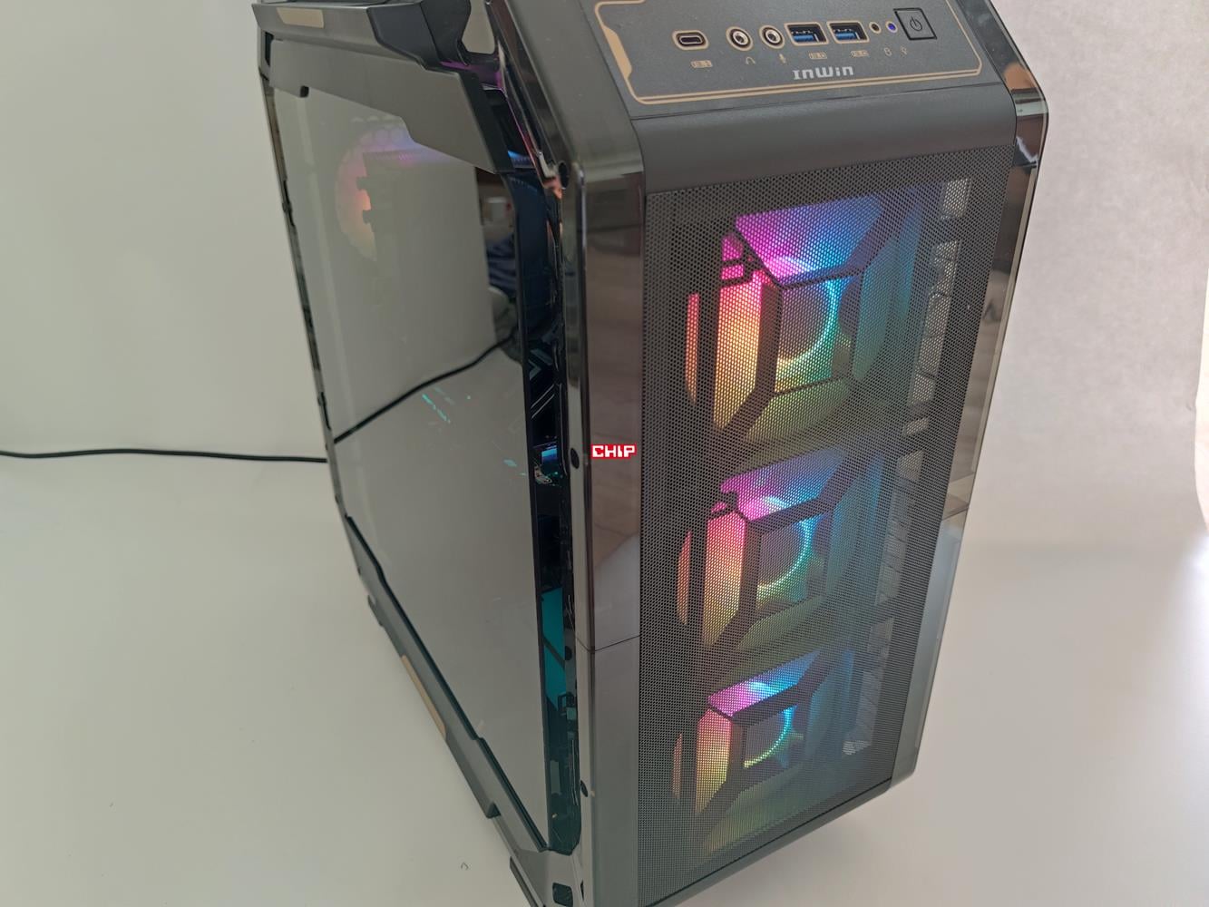 test InWin Airforce, recenzja InWin Airforce, opinia InWin Airforce