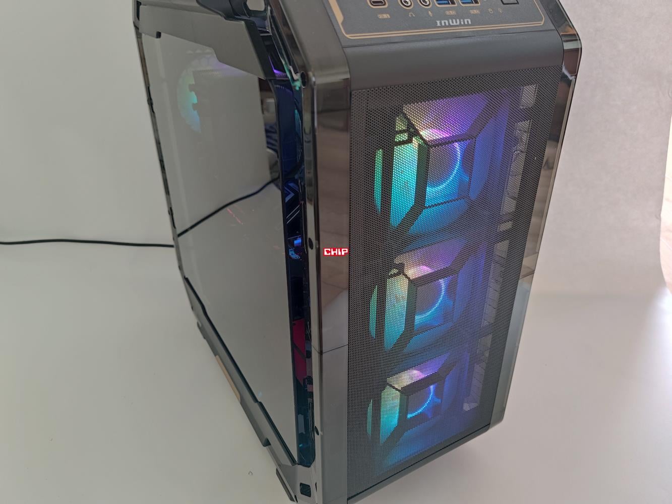 test InWin Airforce, recenzja InWin Airforce, opinia InWin Airforce