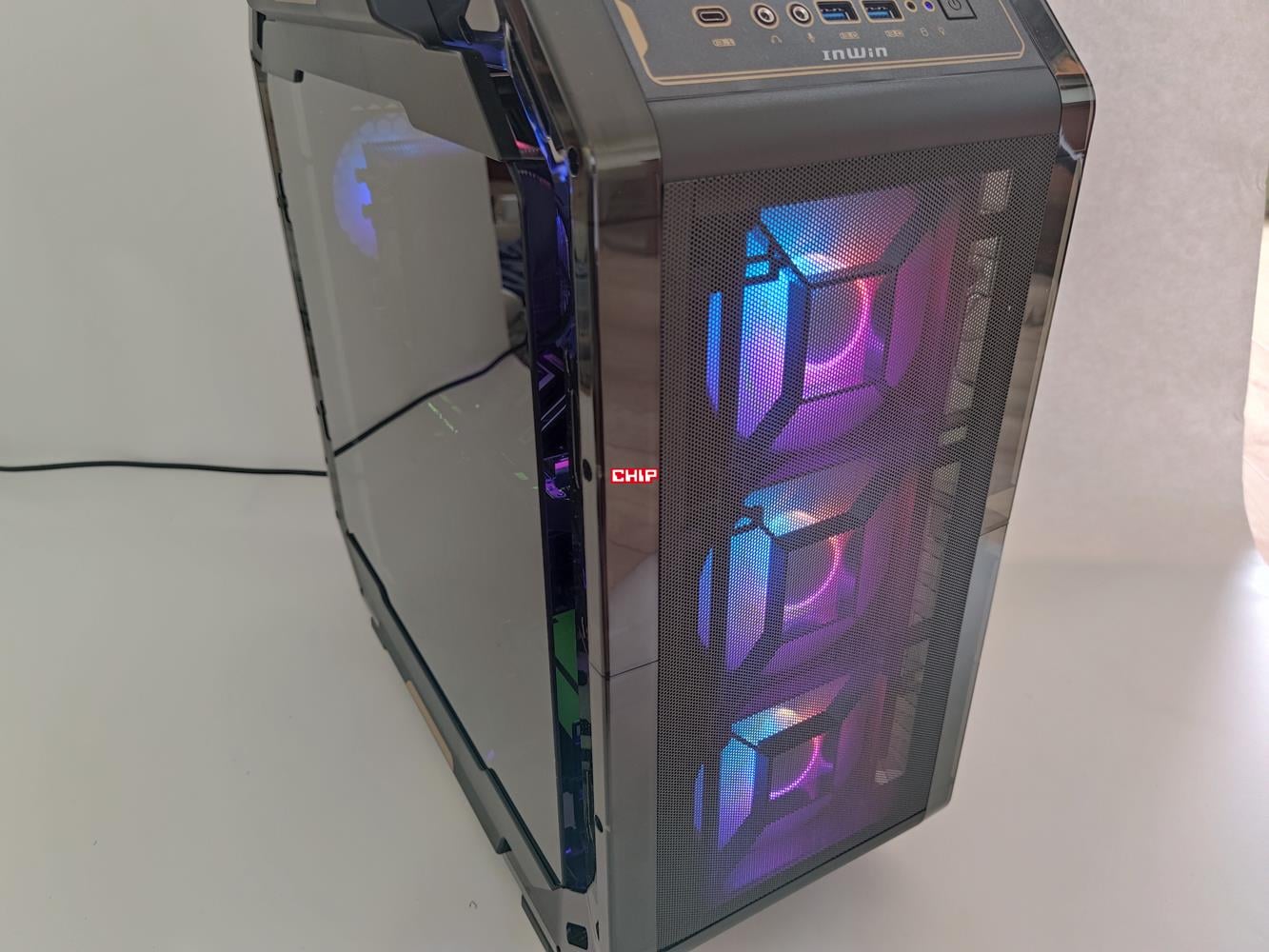 test InWin Airforce, recenzja InWin Airforce, opinia InWin Airforce