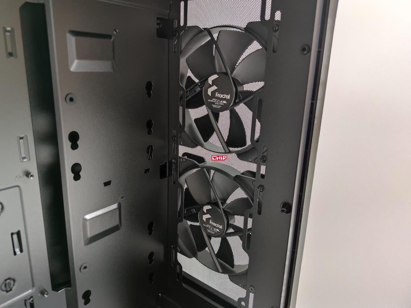 test Fractal Design Focus 2 Black TG Clear Tint, recenzja Fractal Design Focus 2 Black TG Clear Tint, opinia Fractal Design Focus 2 Black TG Clear Tint