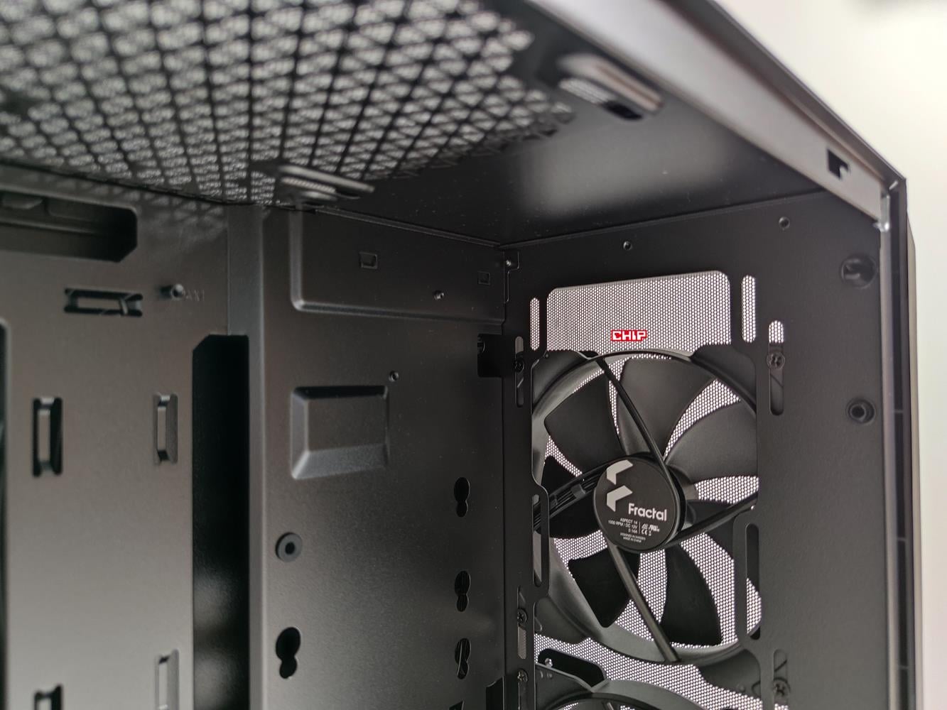 test Fractal Design Focus 2 Black TG Clear Tint, recenzja Fractal Design Focus 2 Black TG Clear Tint, opinia Fractal Design Focus 2 Black TG Clear Tint
