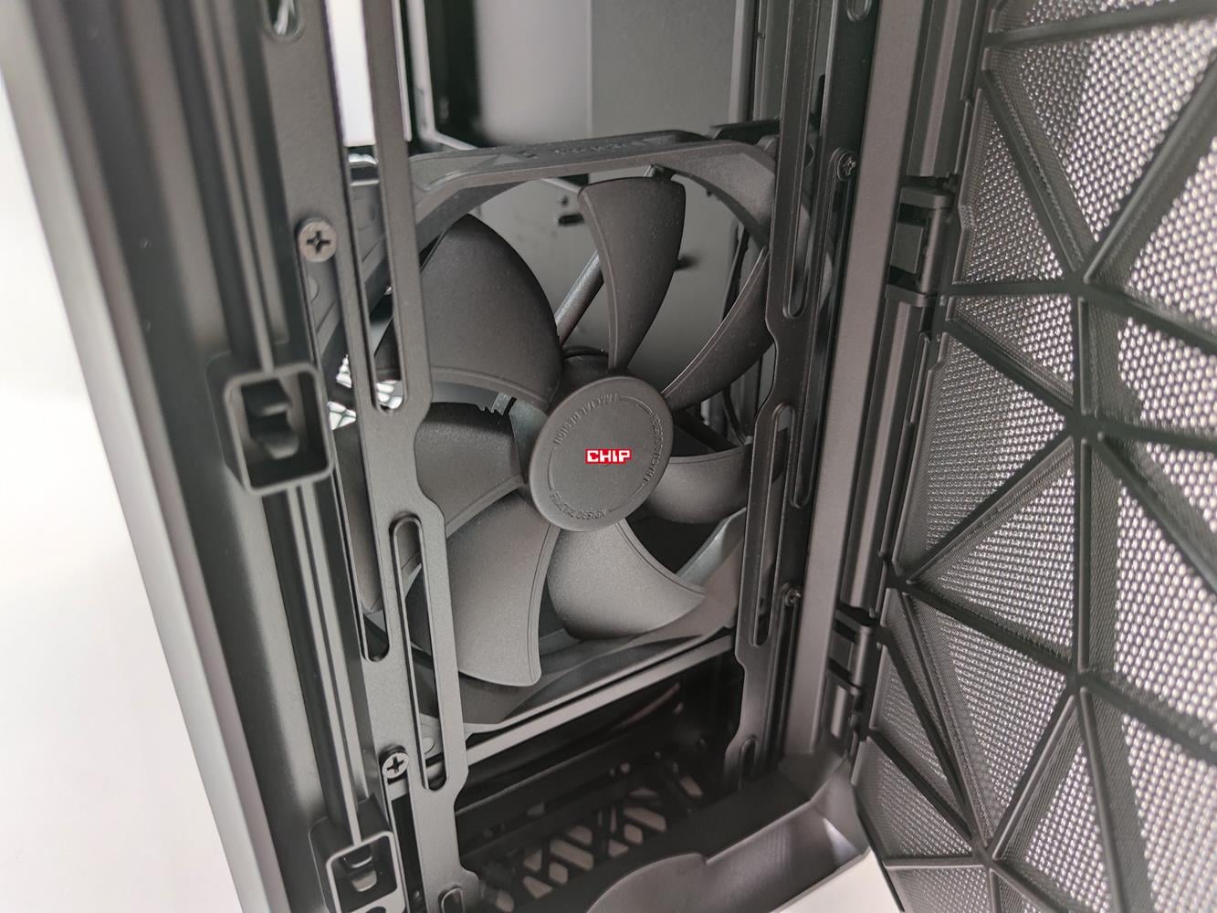 test Fractal Design Meshify 2 Mini Black TG Dark Tint, recenzja Fractal Design Meshify 2 Mini Black TG Dark Tint, opinia Fractal Design Meshify 2 Mini Black TG Dark Tint