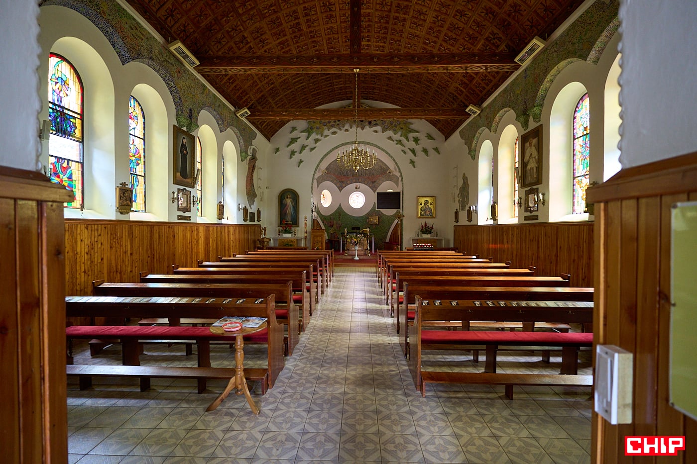 Sony E 11 mm F1.8 winietowanie nieskorygowane