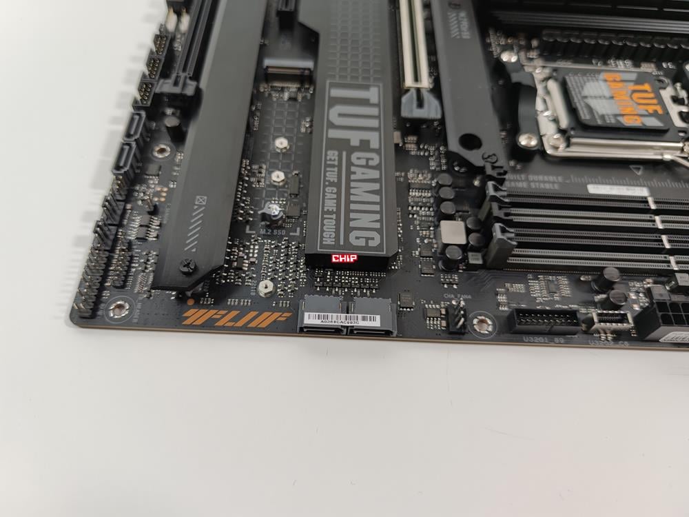 test Asus TUF Gaming X670E-Plus, recenzja Asus TUF Gaming X670E-Plus, opinia Asus TUF Gaming X670E-Plus