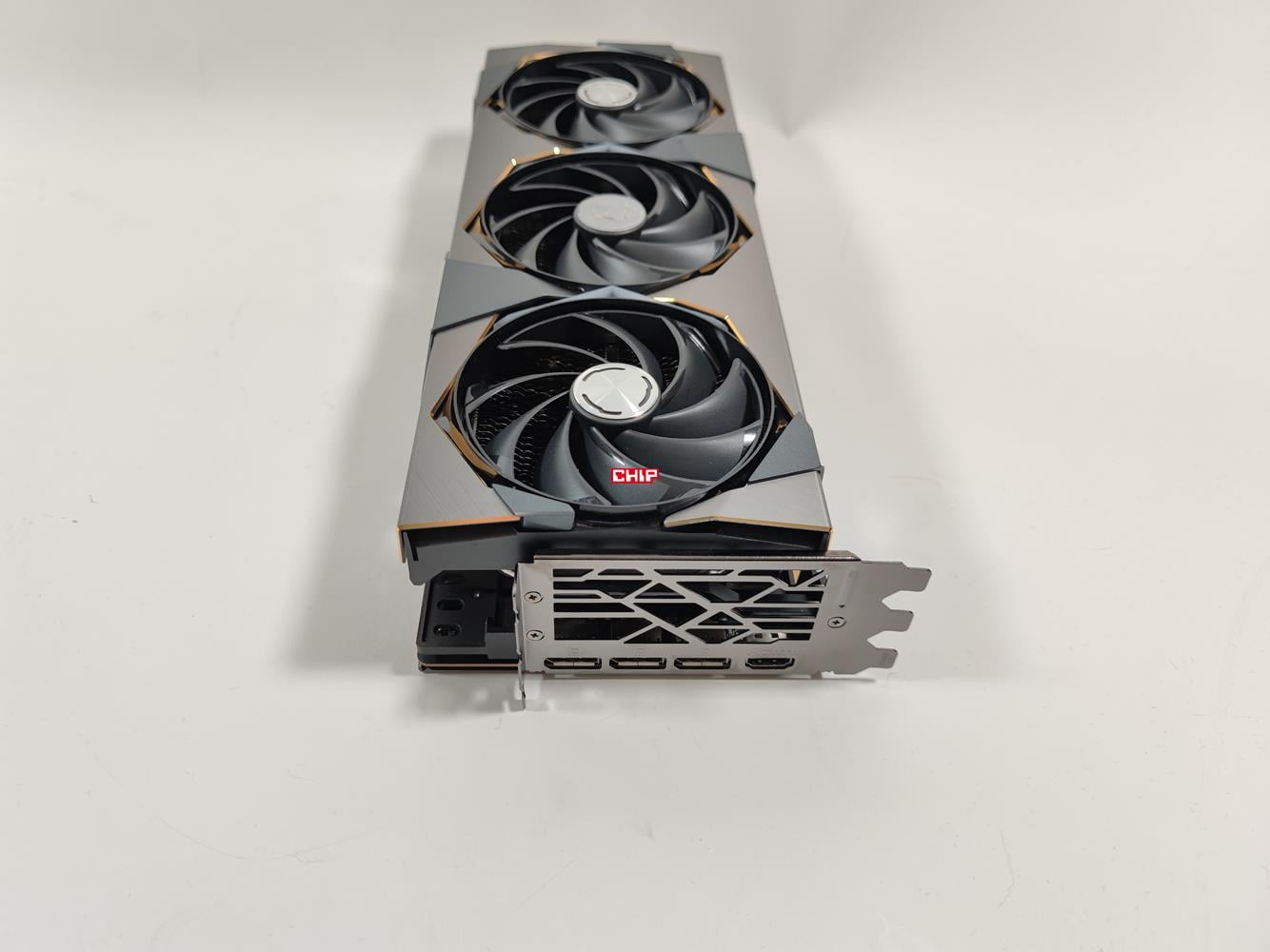 test MSI GeForce RTX 4080 Suprim X, recenzja MSI GeForce RTX 4080 Suprim X, opinia MSI GeForce RTX 4080 Suprim X