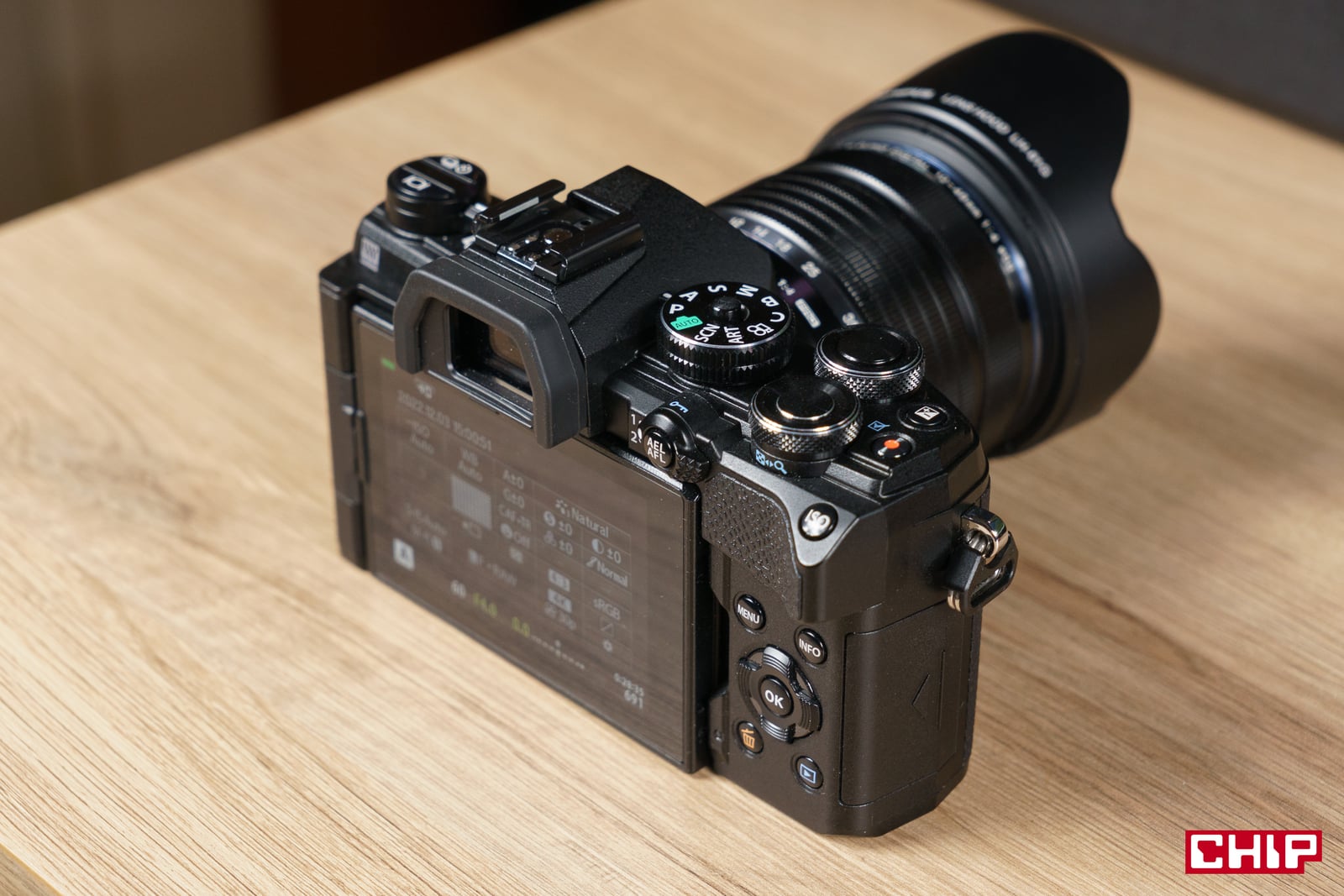 OM System OM-5
