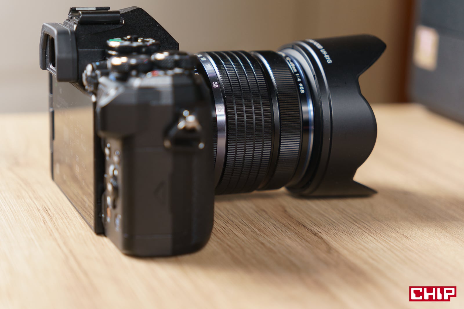 OM System OM-5
