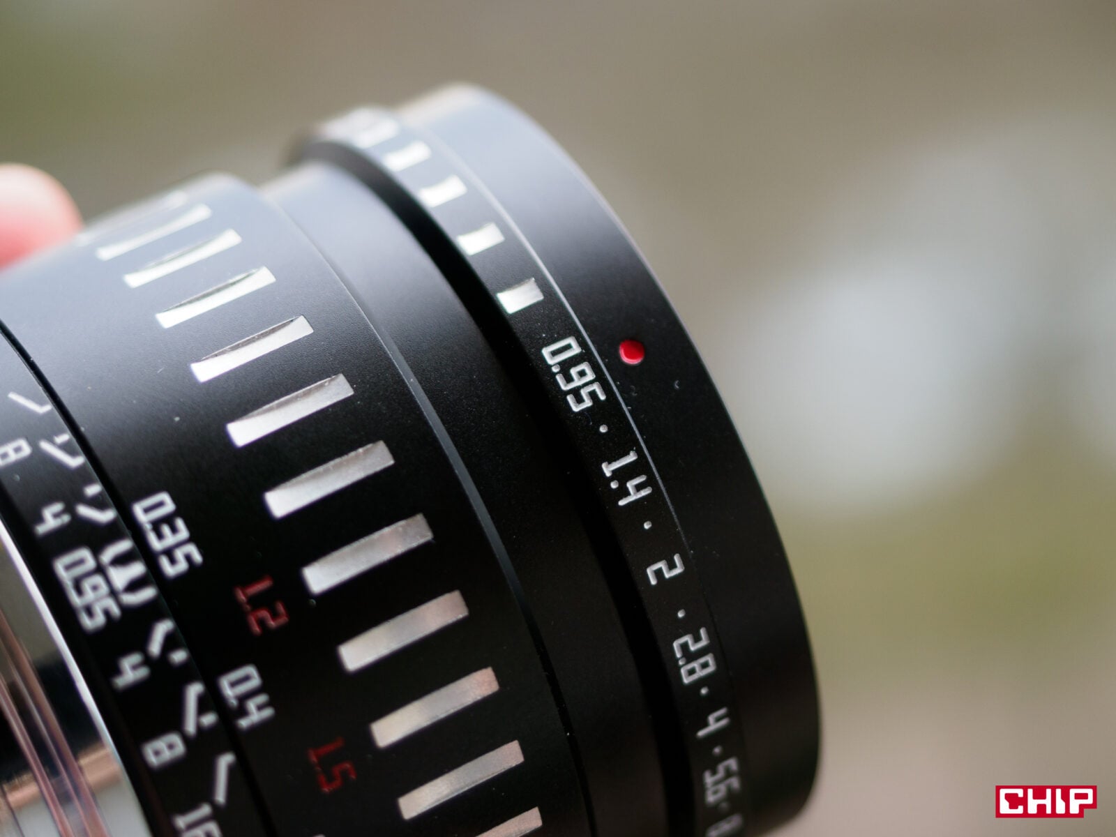 TTArtisan 35 mm f/0.95