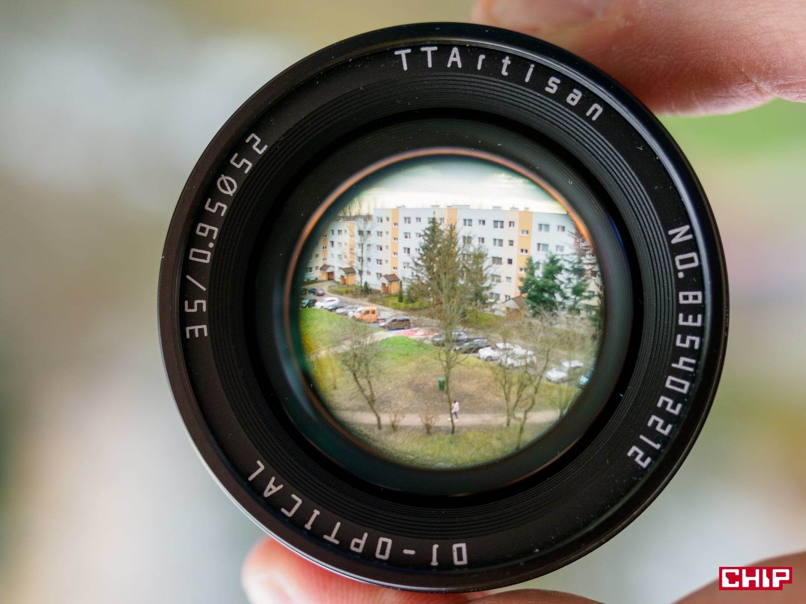 TTArtisan 35 mm f/0.95