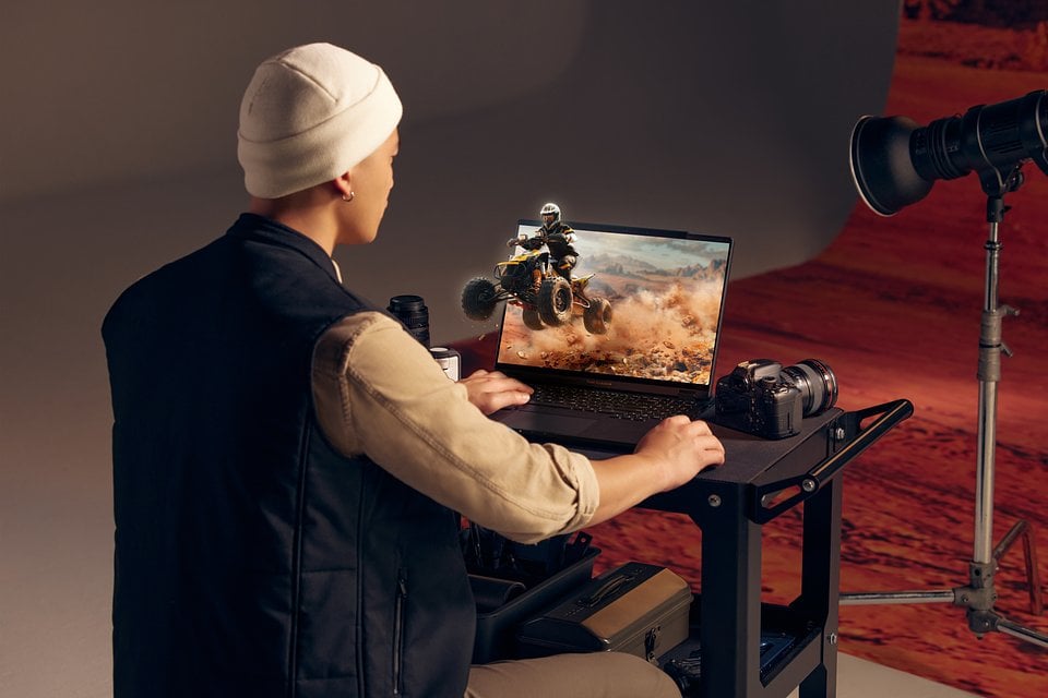 Asus ProArt Studiobook 16 3D OLED 