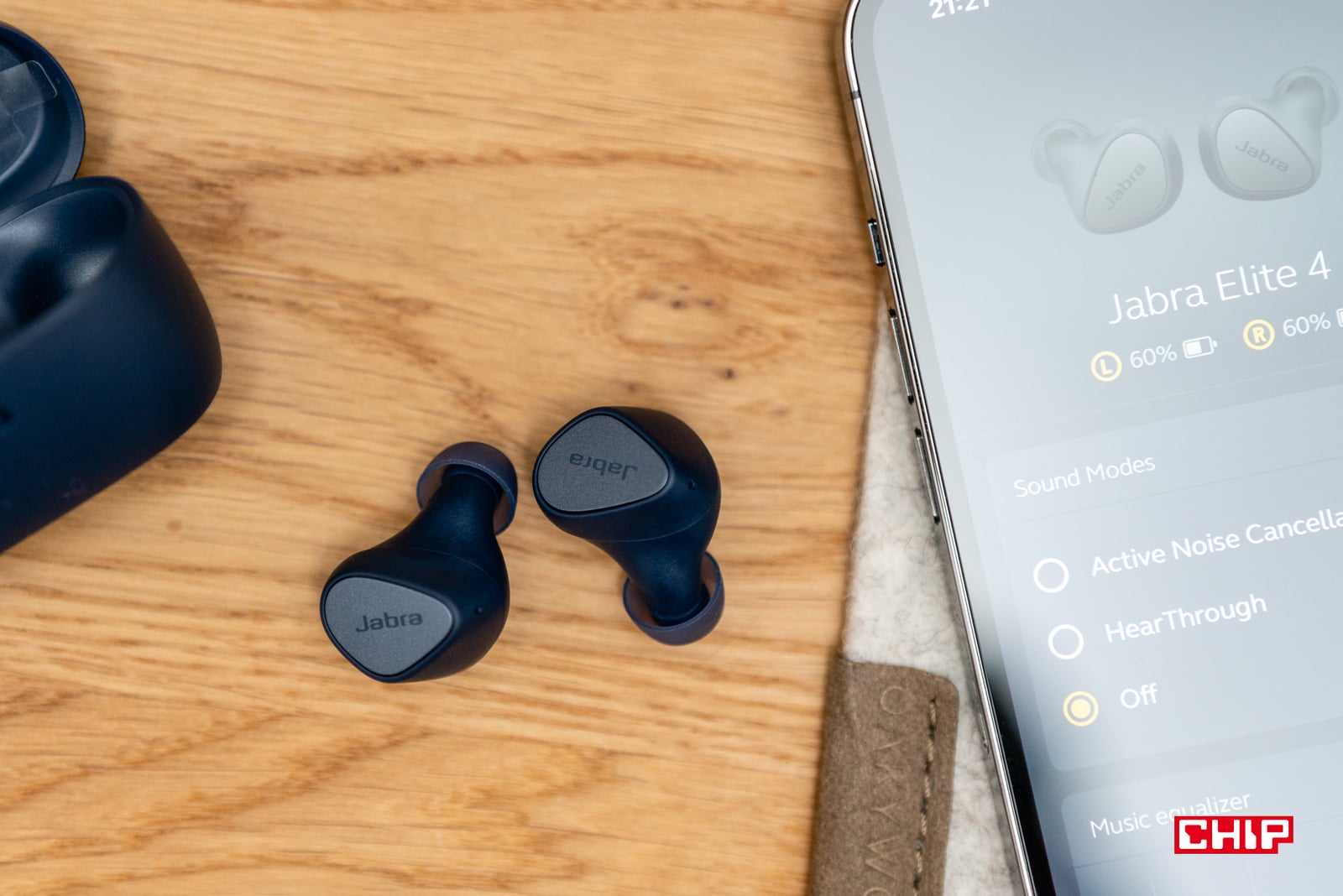 TEST Jabra Elite 4. Czy warto kupić słuchawki bezprzewodowe?