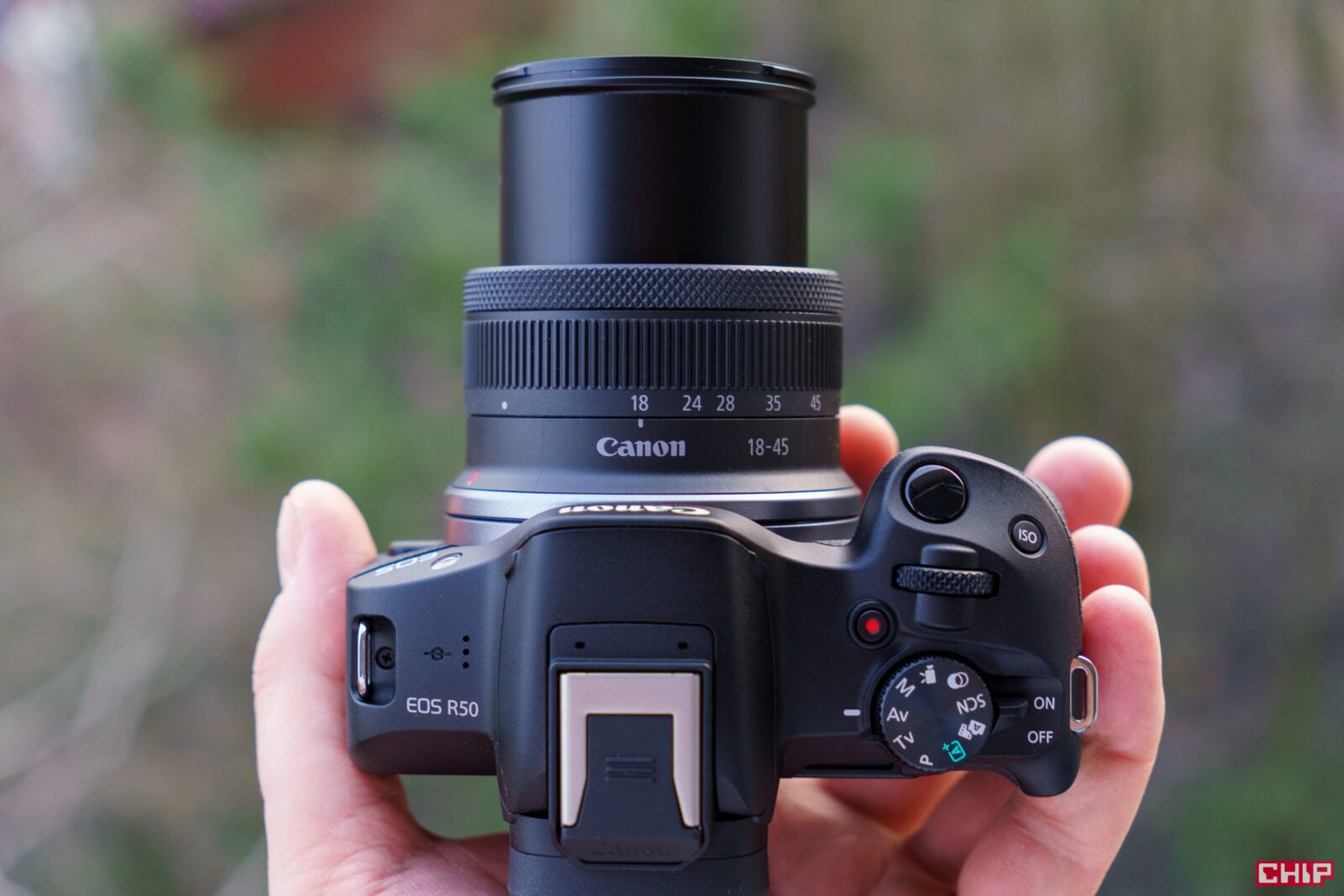 Canon EOS R50
