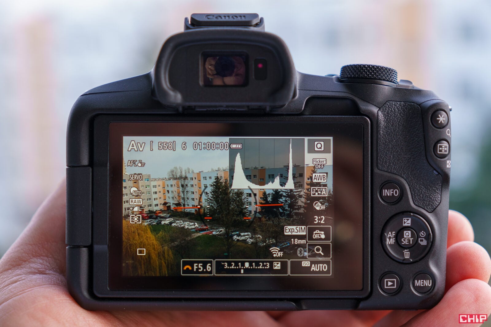 Canon EOS R50
